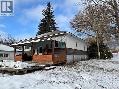 Second Home - 6984 Highway 6, Coldstream, BC - Outdoor