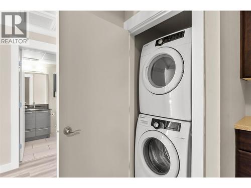 1040 Talasa Court Unit# 3315, Kamloops, BC - Indoor Photo Showing Laundry Room