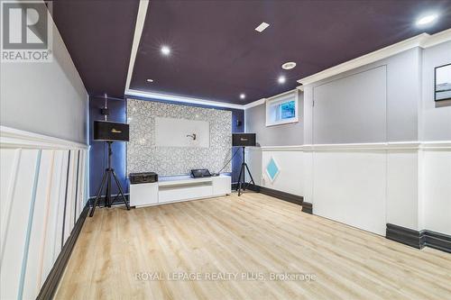 409 River Side Drive, Oakville, ON - Indoor Photo Showing Other Room