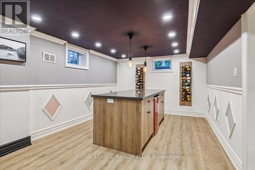 409 River Side Drive, Oakville, ON - Indoor