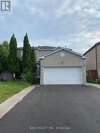 7 CLYDESDALE CIRCLE  Brampton, ON L6Y 3R4