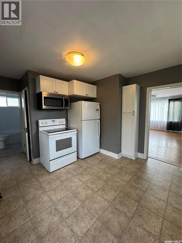 529 Albert Street, Hudson Bay, SK - Indoor Photo Showing Kitchen