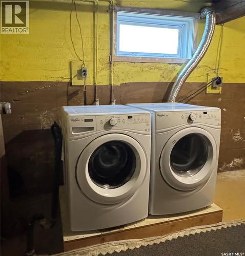 529 Albert Street, Hudson Bay, SK - Indoor Photo Showing Laundry Room