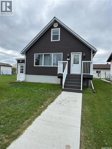 529 Albert Street, Hudson Bay, SK - Outdoor
