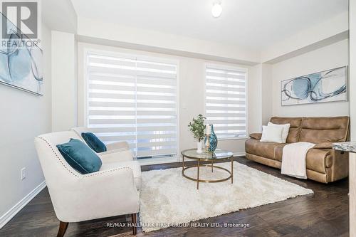 11 Graywardine Lane, Ajax, ON - Indoor Photo Showing Living Room
