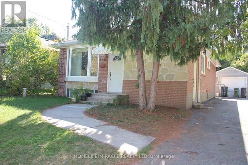 140 Porchester Drive, Toronto, ON - Outdoor