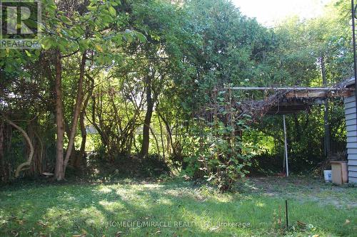 140 Porchester Drive, Toronto, ON - Outdoor