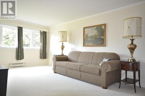 51 - 194 Cedar Beach Road, Brock (Beaverton), ON - Indoor Photo Showing Living Room