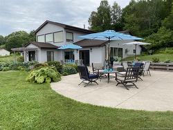 1124 Route 105  Douglas, NB E3G 7J7