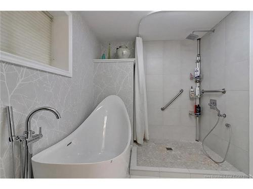 1124 Route 105, Douglas, NB 