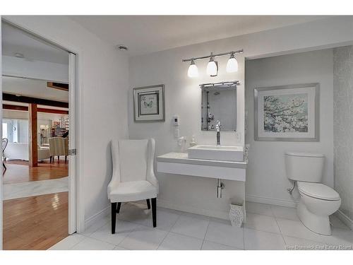 1124 Route 105, Douglas, NB 