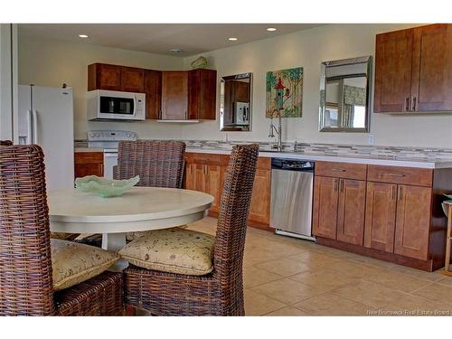 1124 Route 105, Douglas, NB 