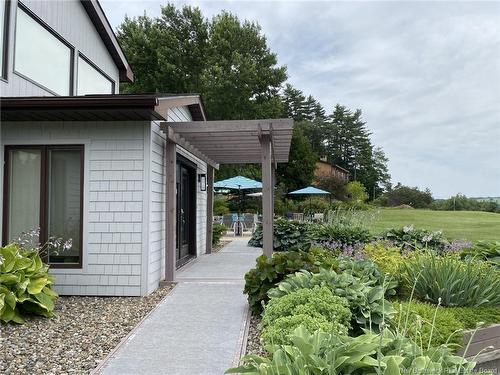 1124 Route 105, Douglas, NB 