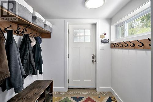 150 Peel Street S, Blue Mountains, ON - Indoor