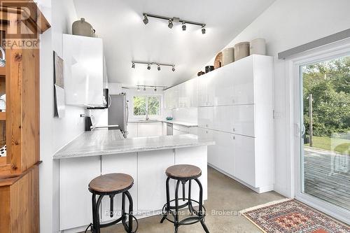 150 Peel Street S, Blue Mountains, ON - Indoor