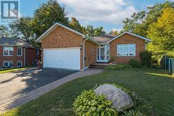 28 CHARLES STREET  Penetanguishene, ON L9M 2G6