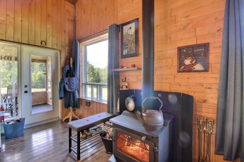 Hall d'entrée/Vestibule - 104 Ch. De L'Étang, Petit-Saguenay, QC - Indoor