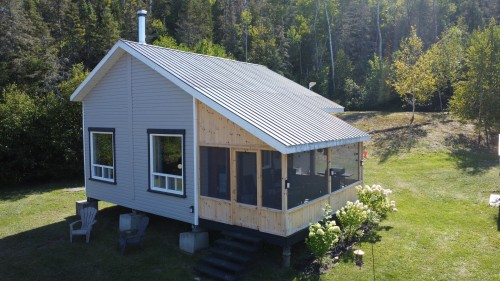 Véranda - 104 Ch. De L'Étang, Petit-Saguenay, QC - Outdoor