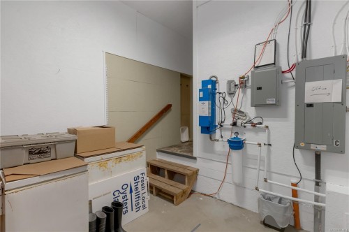 C-657 Industrial Way, Quadra Island, BC 