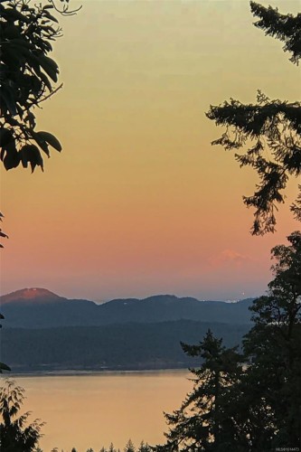 155 Liberty Hall Lane, Salt Spring, BC 
