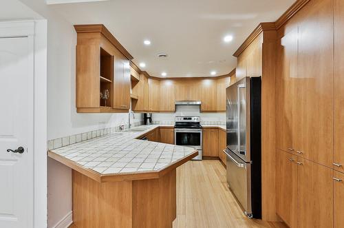 Kitchen - 298 Ch. De La Pinède, Piedmont, QC - Indoor Photo Showing Kitchen