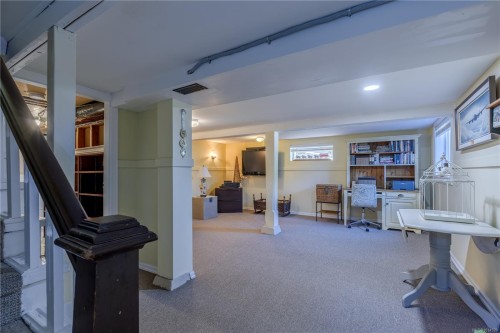 377 Milton St, Nanaimo, BC 