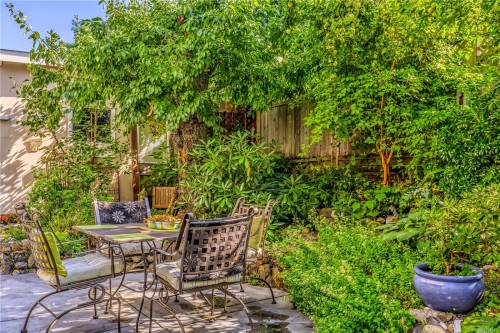 377 Milton St, Nanaimo, BC 