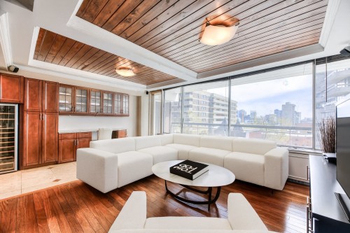 605-1545 Av. du Docteur-Penfield  Montréal (Ville-Marie), QC H3G 1C7