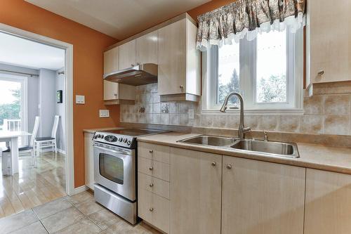 Kitchen - 40 Rue Masson, Saint-Roch-De-L'Achigan, QC - Indoor Photo Showing Kitchen With Double Sink