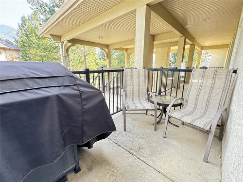 113-100 Bighorn Boulevard, Radium Hot Springs, BC - Outdoor With Exterior