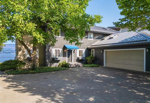 4260 Hobson Road, Kelowna, BC - Outdoor