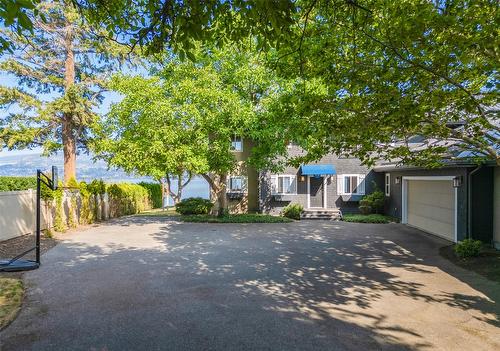 4260 Hobson Road, Kelowna, BC - Outdoor