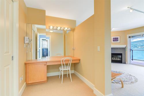 4260 Hobson Road, Kelowna, BC - Indoor