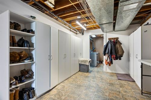 314 Birch Street, Chase, BC - Indoor Photo Showing Basement