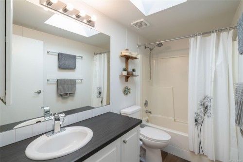 76-971 Douglas Ave, Nanaimo, BC 