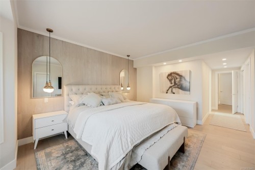 1941 Appleton Pl, Saanich, BC 