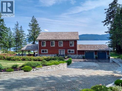 9771 View Road, Powell River, BC - Outdoor