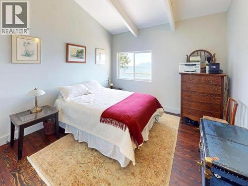 9771 View Road, Powell River, BC - Indoor Photo Showing Bedroom