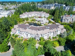 402-5650 Edgewater Lane  Nanaimo, BC V9T 6K1
