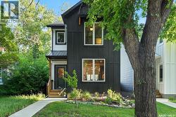 1124 9th STREET E  Saskatoon, SK S7H 0N4