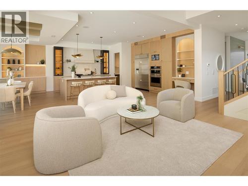 1004 Bull Crescent, Kelowna, BC - Indoor Photo Showing Living Room