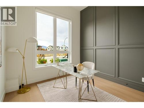 1004 Bull Crescent, Kelowna, BC - Indoor Photo Showing Other Room