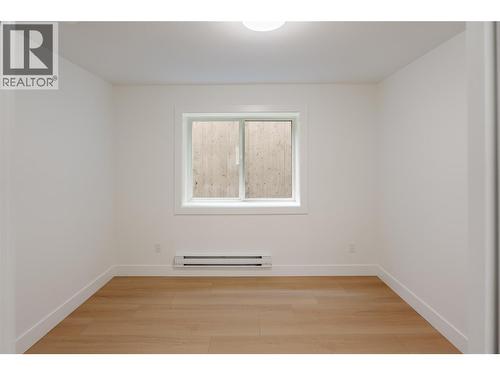 1004 Bull Crescent, Kelowna, BC - Indoor Photo Showing Other Room