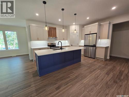 3 Kenney Crescent, Weyburn, SK - Indoor Photo Showing Kitchen With Upgraded Kitchen
