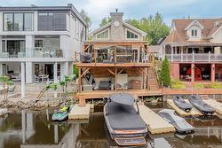 122 Av. de la Rivière  Fossambault-Sur-Le-Lac, QC G3N 0B9