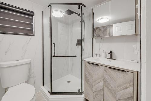 Bathroom - 4 17E Rue, Fossambault-Sur-Le-Lac, QC - Indoor Photo Showing Bathroom