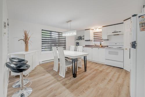 Kitchen - 4 17E Rue, Fossambault-Sur-Le-Lac, QC - Indoor
