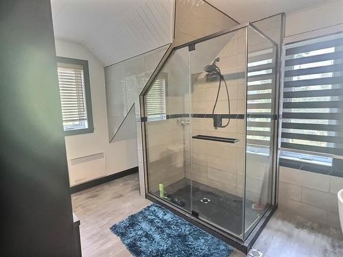 Bathroom - 82 Av. Du Soleil, Fossambault-Sur-Le-Lac, QC - Indoor