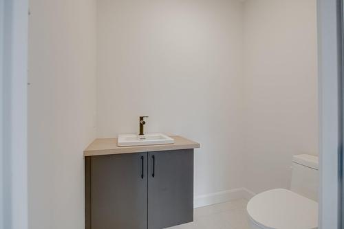 Salle d'eau - 70 Rue De La Traverse, Boischatel, QC - Indoor Photo Showing Bathroom