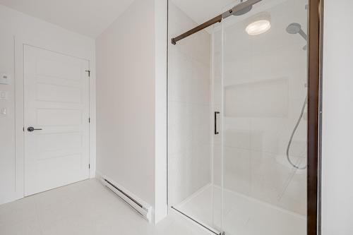 Salle de bains - 70 Rue De La Traverse, Boischatel, QC - Indoor Photo Showing Bathroom